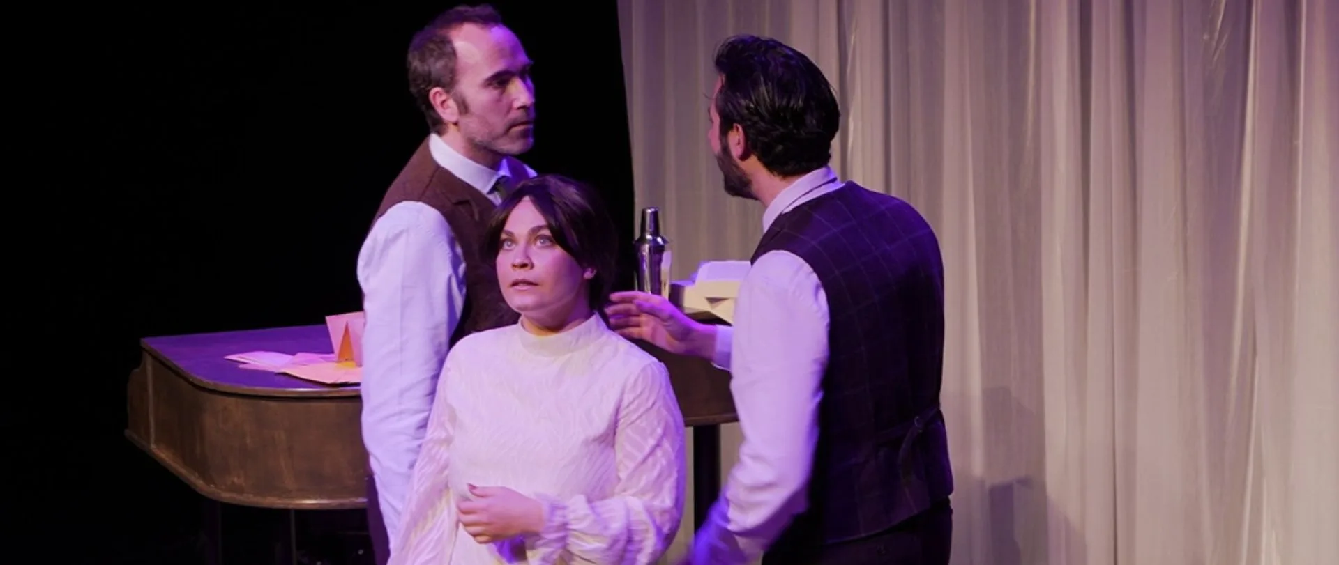 FIRMADO, COLETTE FIRMADO, COLETTE